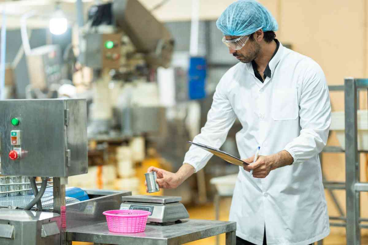 How to Become a Food Safety Officer​